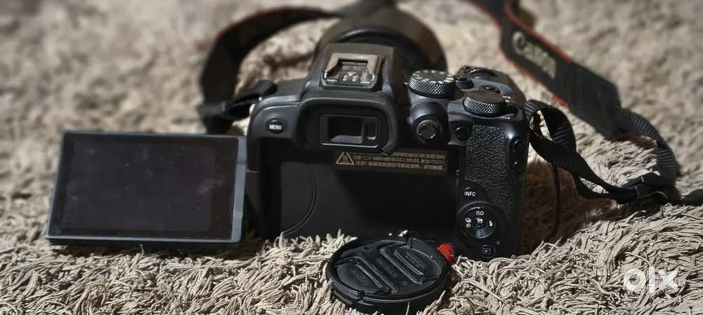 Canon EOS R10 18-45 stock