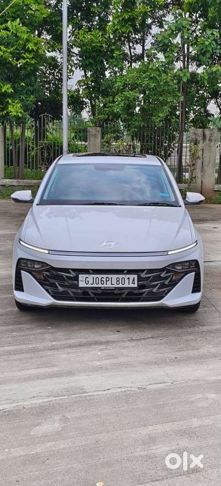 Hyundai Verna 1.5 SX IVT, 2023, Petrol