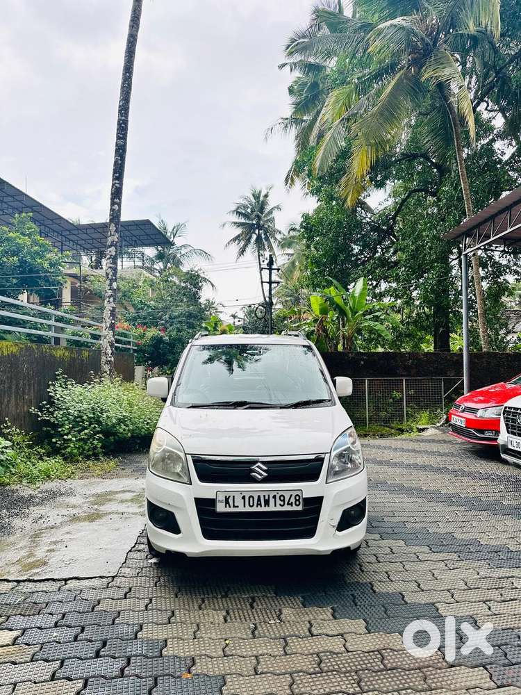 Maruti Suzuki Wagon R AMT VXI, 2016, Petrol