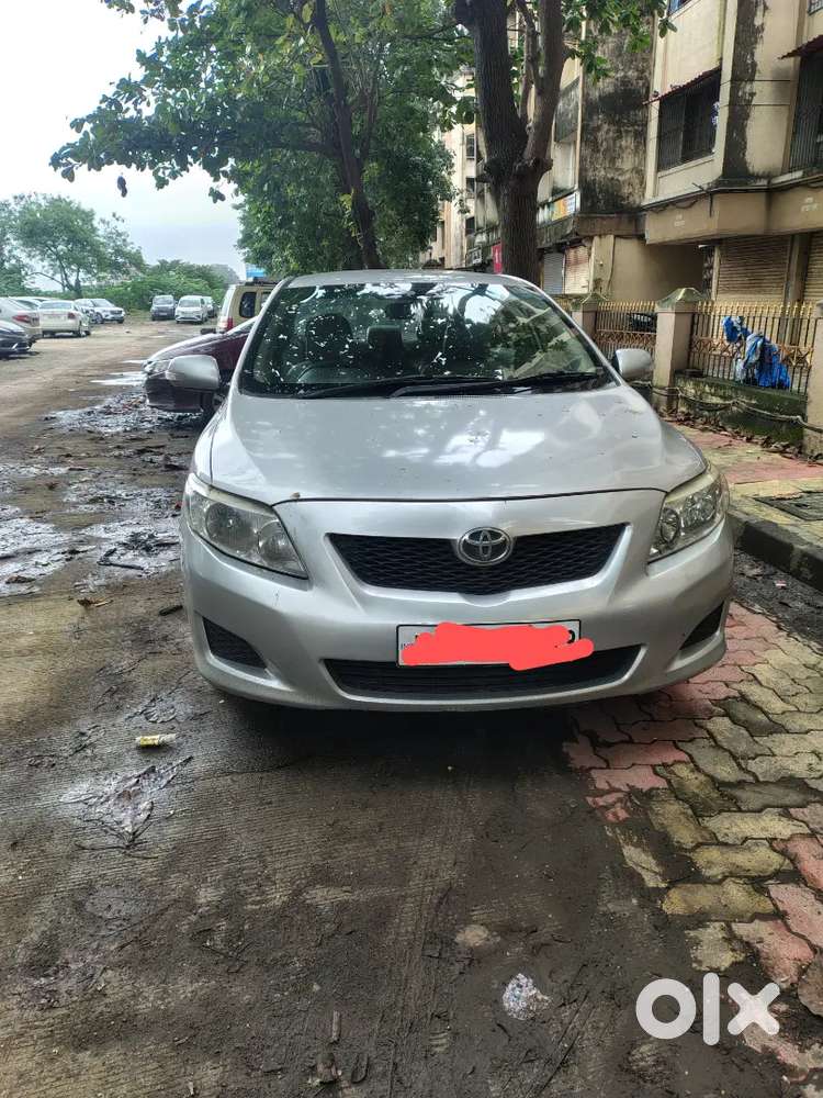 Toyota Corolla Altis 2010 Diesel 126000 Km Driven