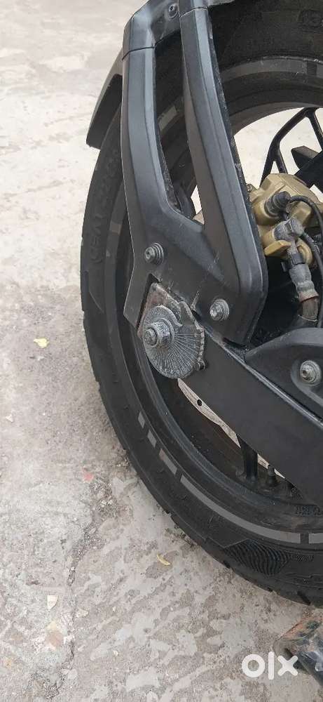 Pulsar NS200  model 2020 brand new 2 tyer