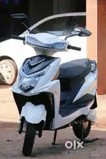 YED ELECTRIC SCOOTER