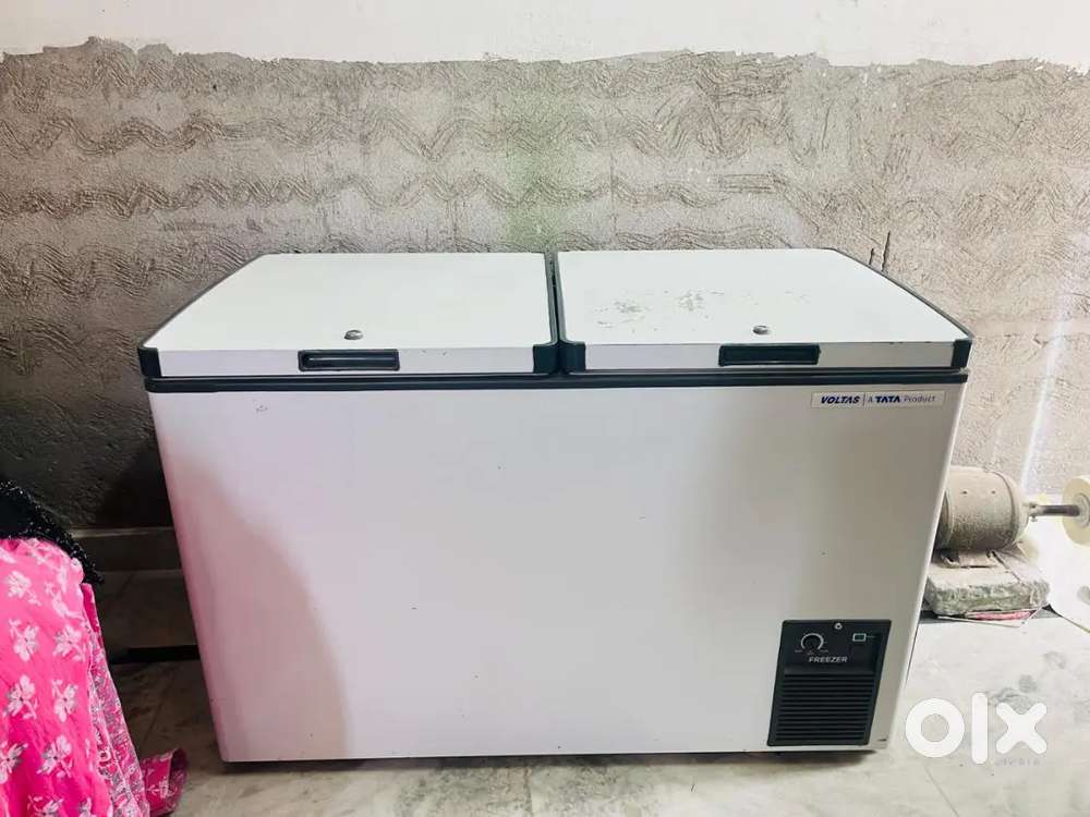 D friedge for sale  new condition only 1.5 saal purana hai double door