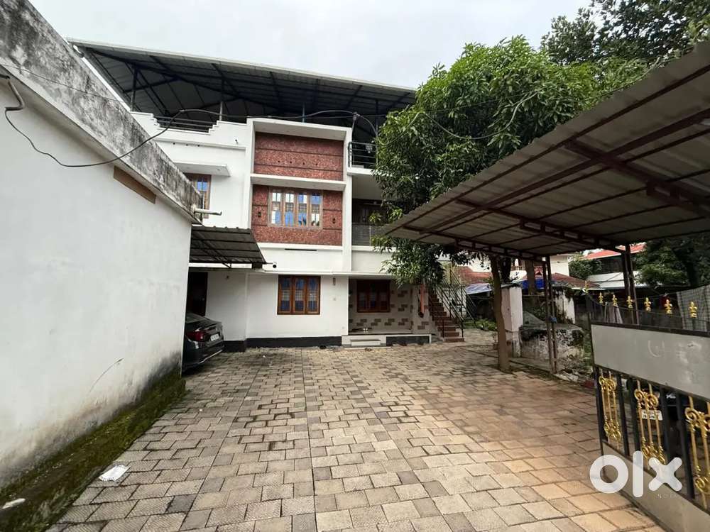 Home for rent road frontage nearby mesitrina hospital