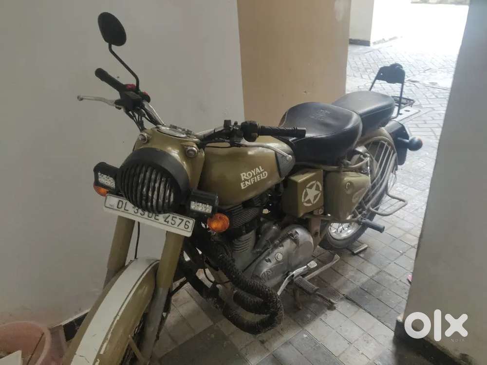 Royal Enfield Classic 500cc Desert Storm