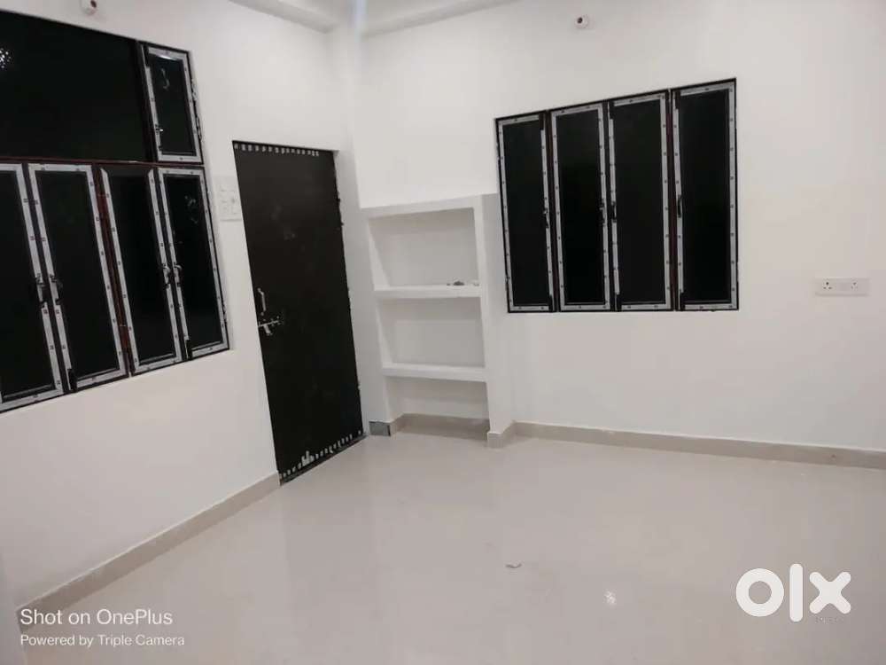Indipendent rooms near Hyderabad gate 1room kitchen washroom