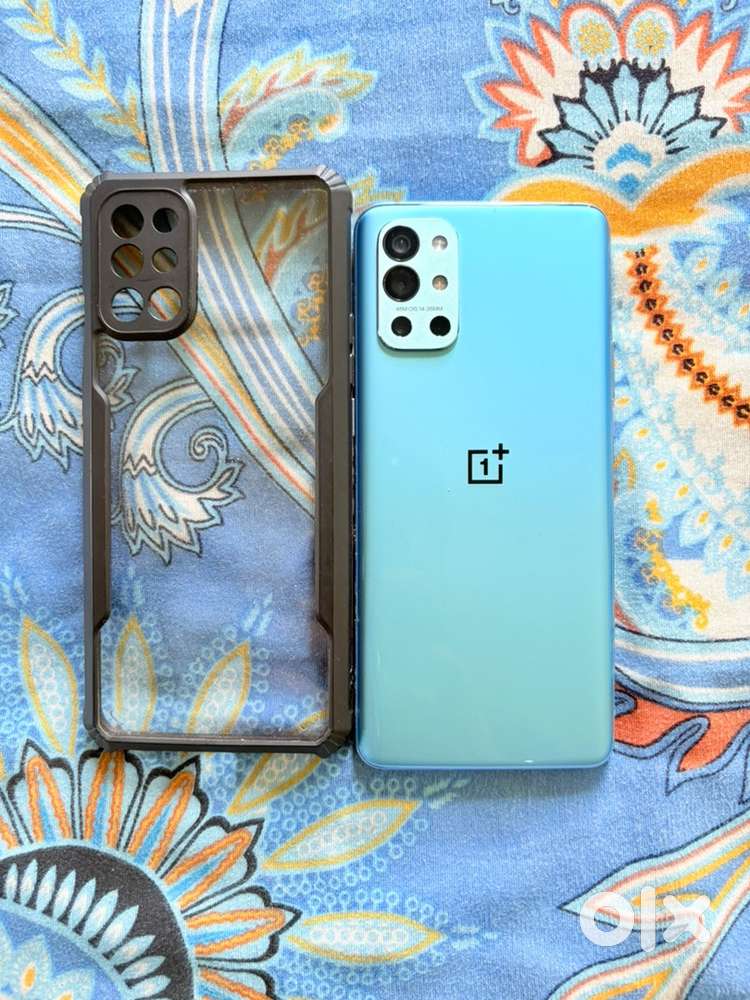 One plus 9r ( 12, 256 GB)