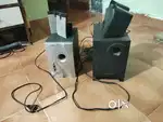 Computer Speakers both r in working condition.