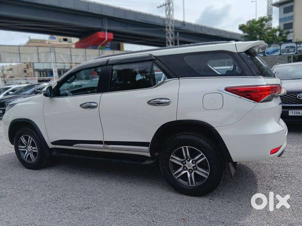 Toyota Fortuner 4X2 MT 2.8 Diesel, 2019, Diesel
