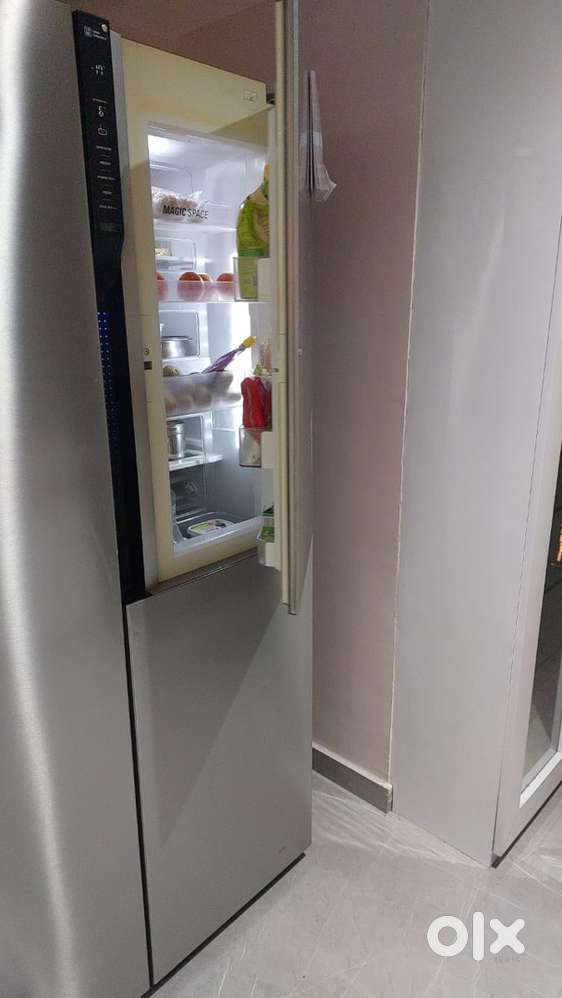 670 lt. LG FRIDGE