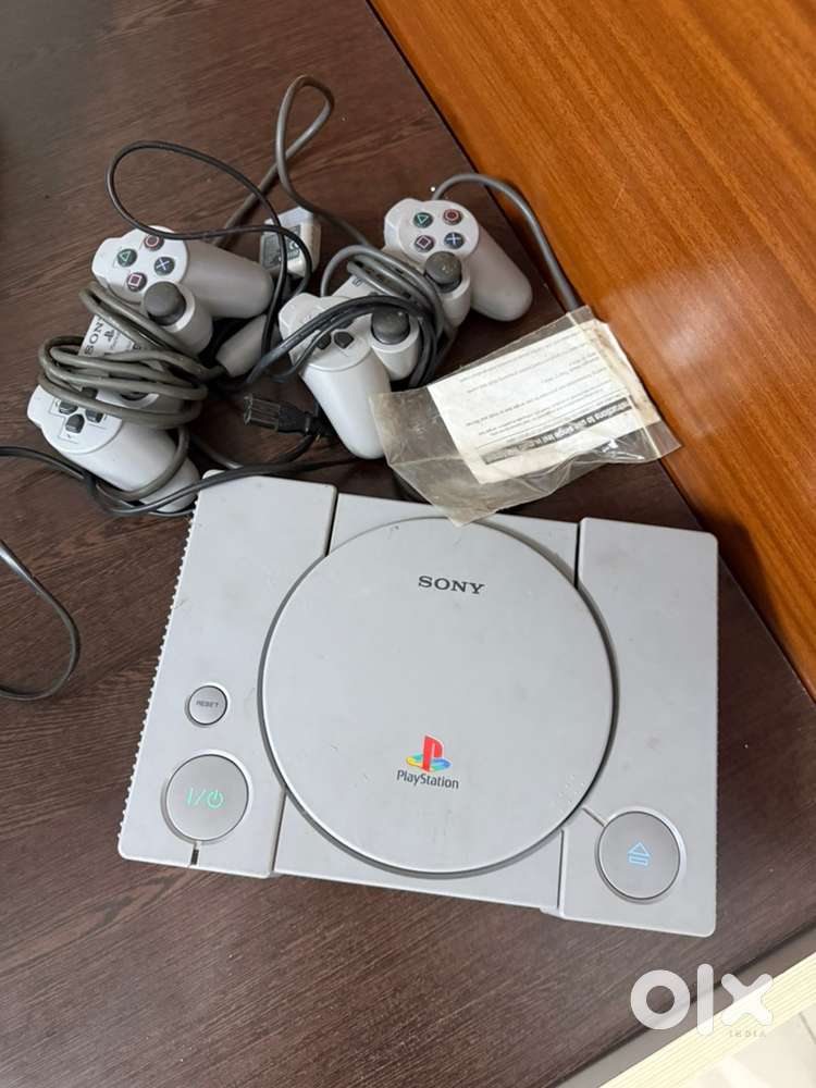 Play station one  (1)