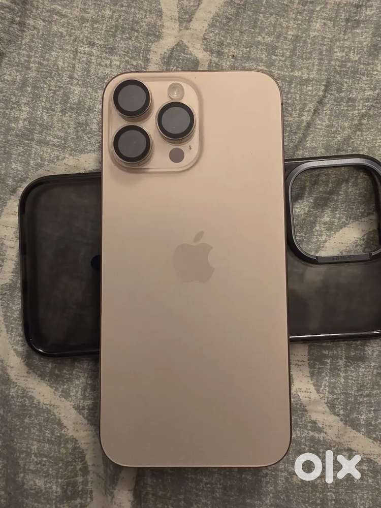 IPhone 16pro max 256gb 100% battery health bought in reliance digital