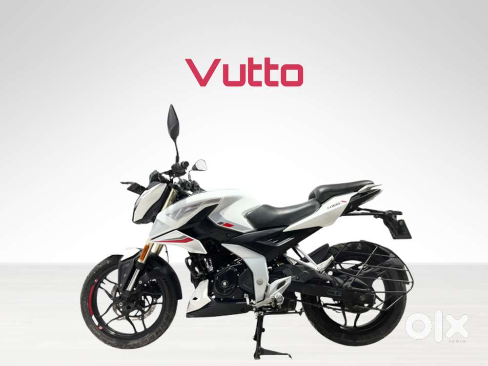 Bajaj Pulsar N160 Bluetooth (2492), 6 MONTHS WARRANTY