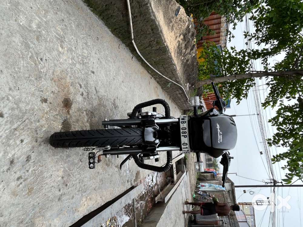 Splendor + Mint codition black bike well maintained bike All paper ok