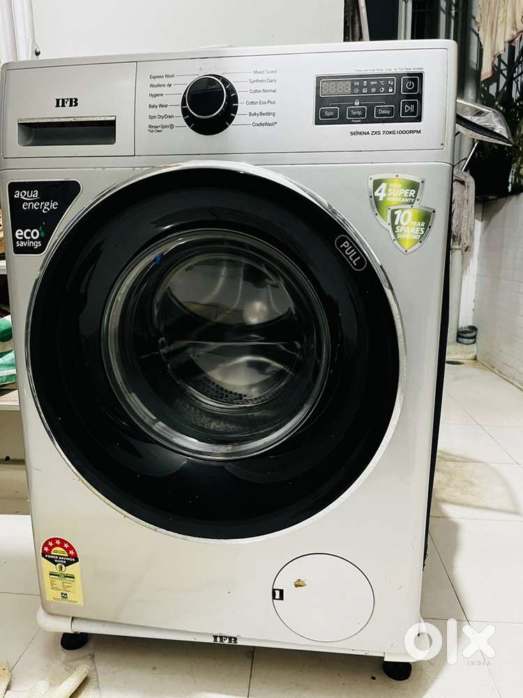 IFB fully automatic 7kgs front load washing machine