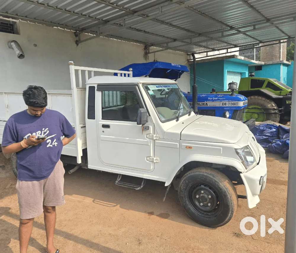 Bolero pickup maxi truck 2022 model brand new condition