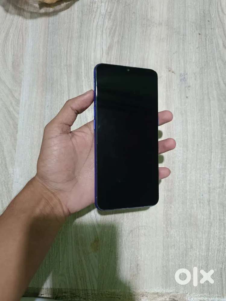 Realme XT (8GB/128GB) – Excellent Condition