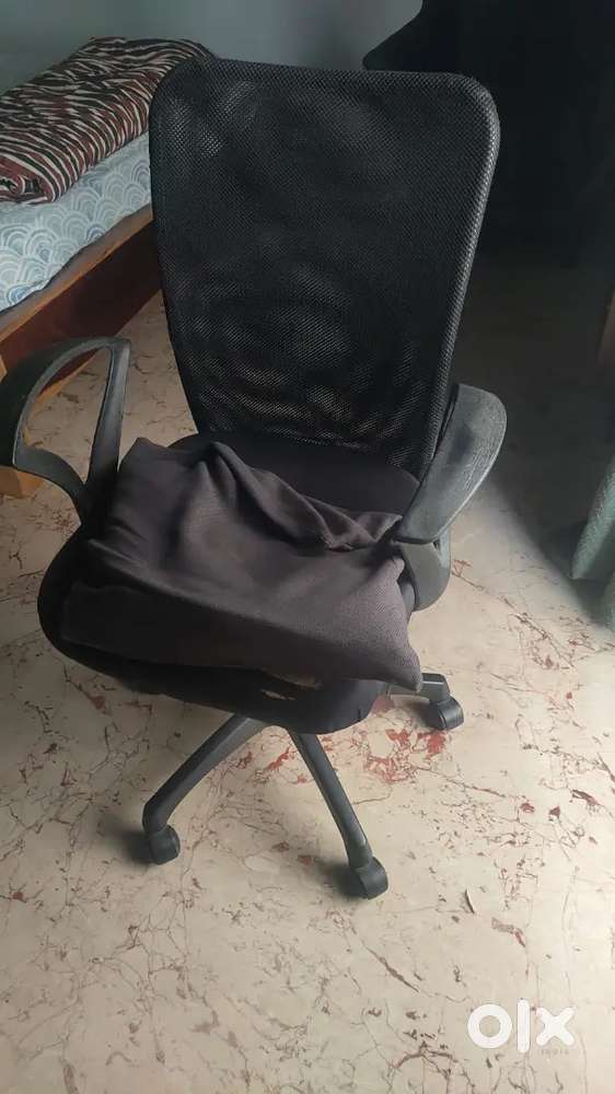 Computer chair