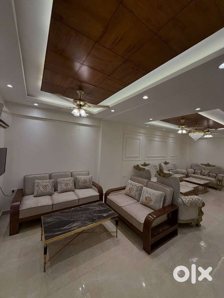 LUXURY FLAT FOR SALE