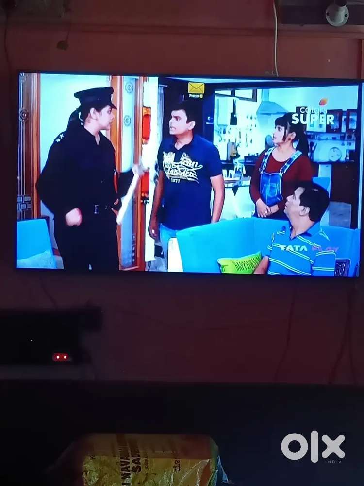 Samsung 43” UHD Smart TV – Perfect Condition – Best Price