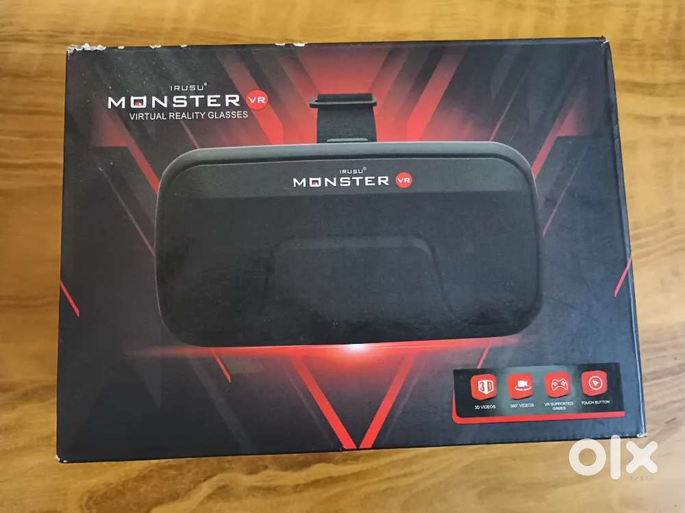IRUSU Monster VR headset