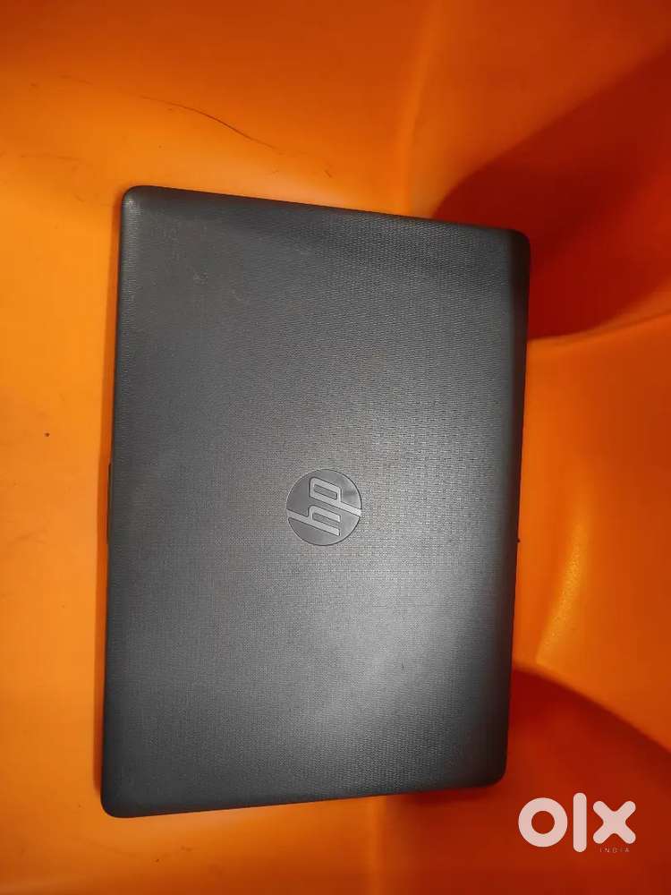 Hp i5-8th gen laptop,256gb SSD,8gb,14 rs 19000