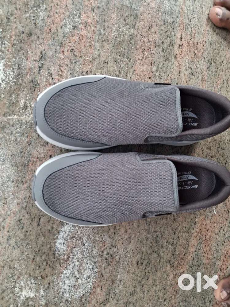 Brand new sketchers shoes