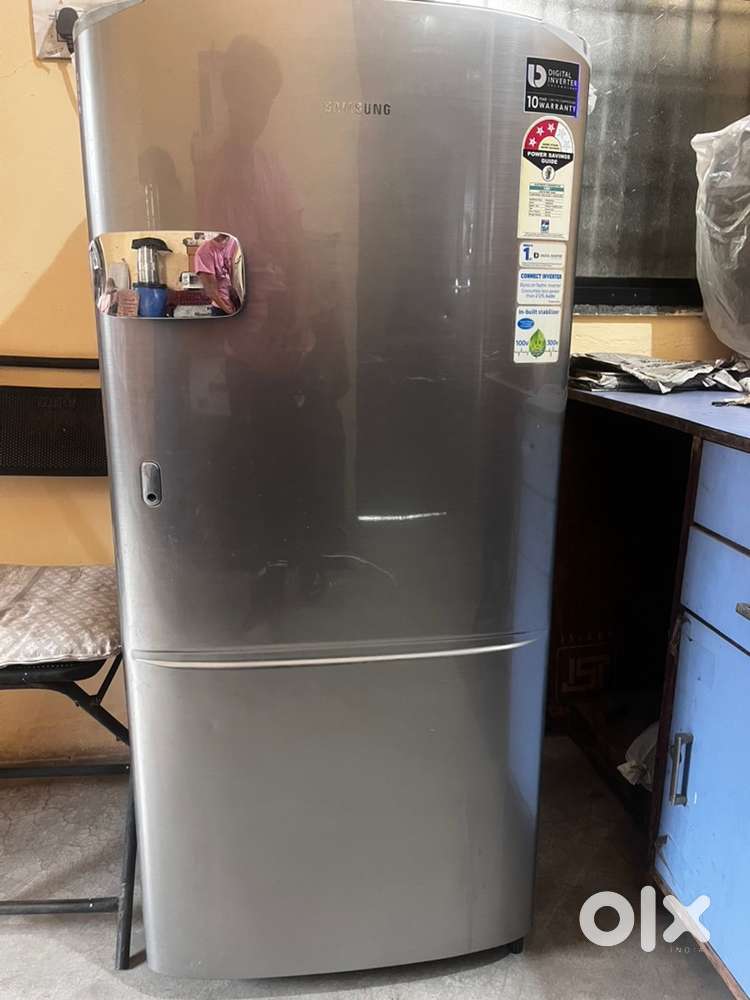 New condition fridge