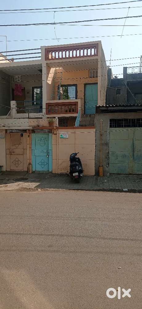 મકાન વેચવાનુ છે  રામેશ્વર સોસાયટી મેન રોડ