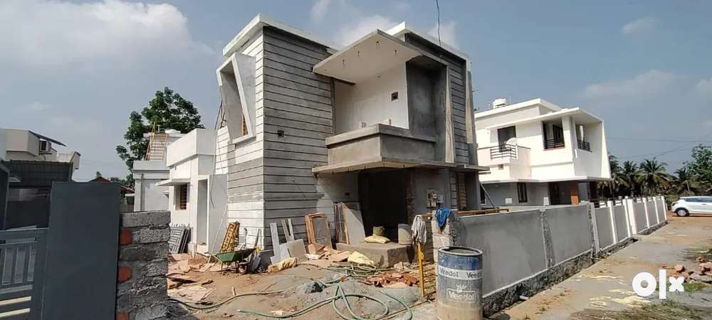3BHK INDEPENDENT HOUSE NEAR PALAKAD MEDICAL COLLEGE