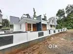 തൊടുപുഴ മുവാറ്റുപുഴ റോഡിൽ അടുത്ത്