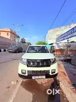 MAHINDRA TUV 300 T4 PLUS