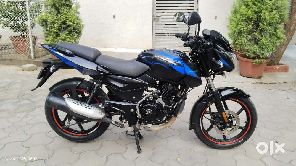 BAJAJ PULSAR 125