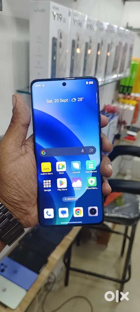 REALME 11PRO 12/256GB BLACK USED LIKE NEW CONDITION FULL BOX