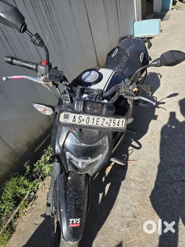 Tvs apache rtr 1604v