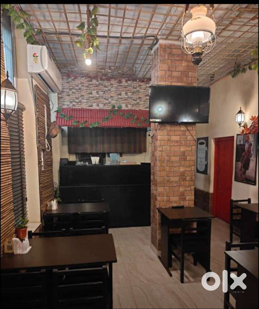 420 sqft restaurant space rent in Hazra Rent per month 35000/