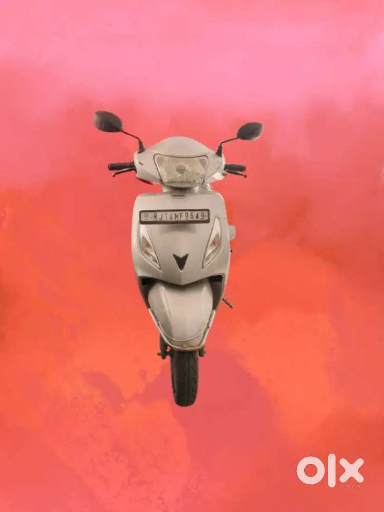New TVS scooter with new tvs tubeless tyres