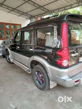Mahindra Scorpio 2009