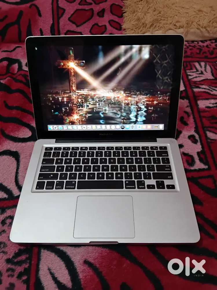 Good Condition Mac book pro