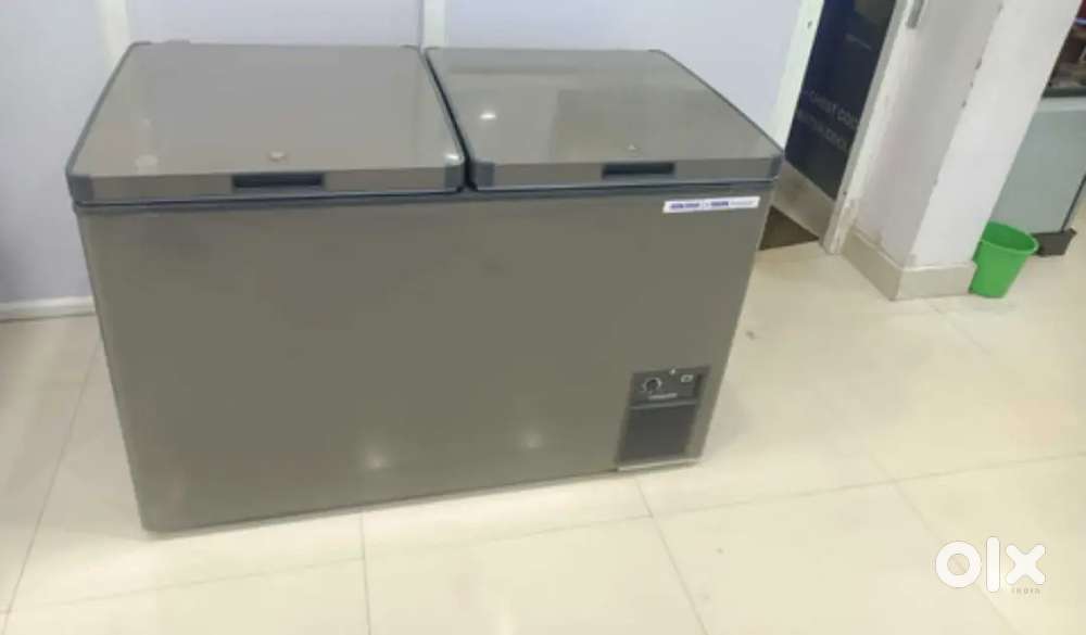 Voltas 320 lit Deep Freezer only 2 month old