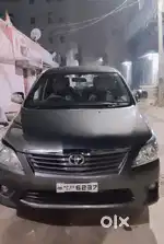 Toyota Innova 2012