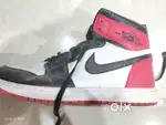 A1 nike jordan both red and green
