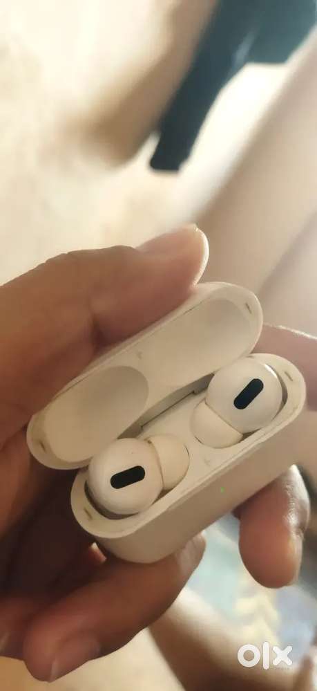 Airpods 1st generation mints condition super battery life and sound