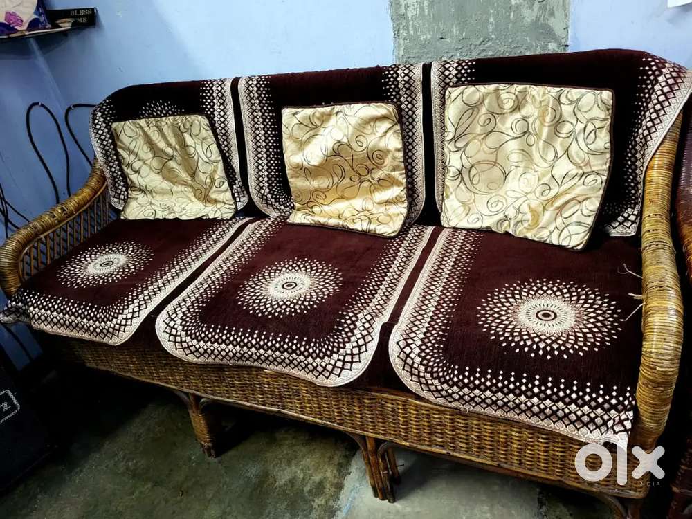 I want sale my sofa..