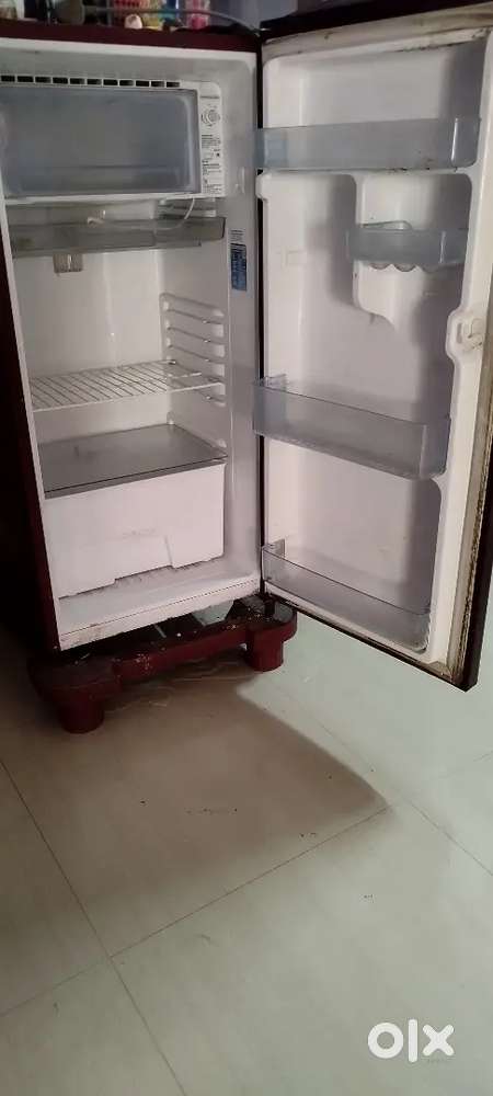 Selling Fridge