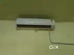 LG -1.5 ton 5 Star split AC