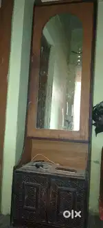 Dressing table