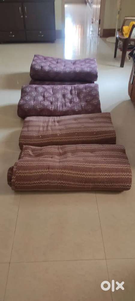 4 cotton mattress for sale