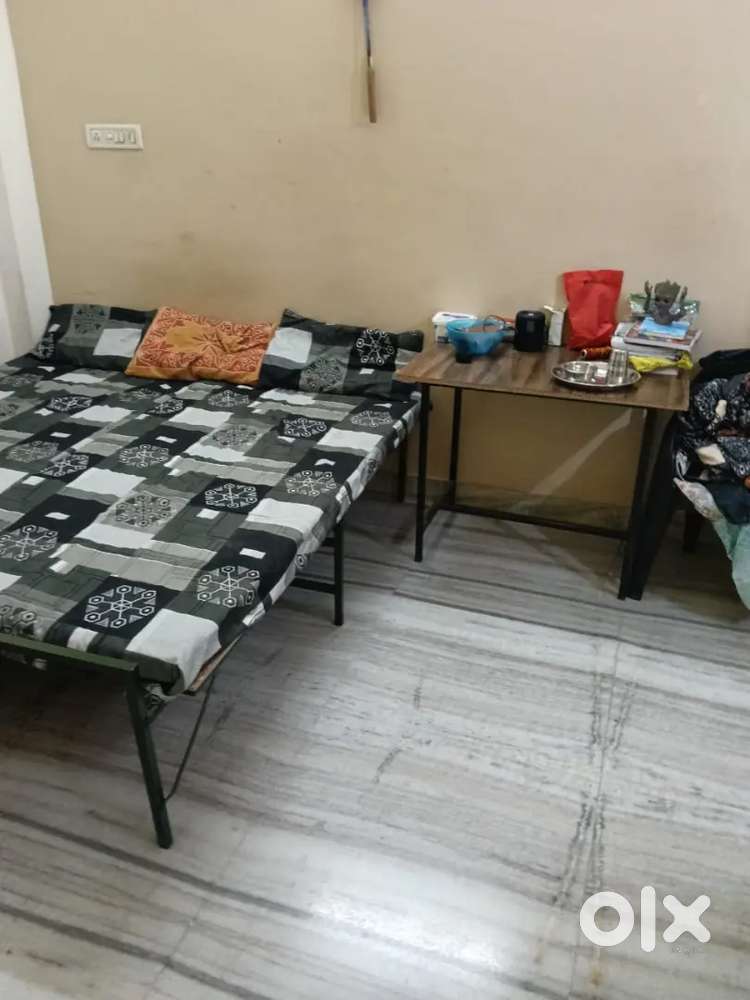 Pg for girls with all facility... Sharing rooms