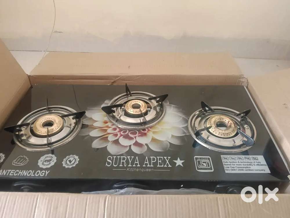 Surya Apex kitchen Queen gas stove with 3 burner